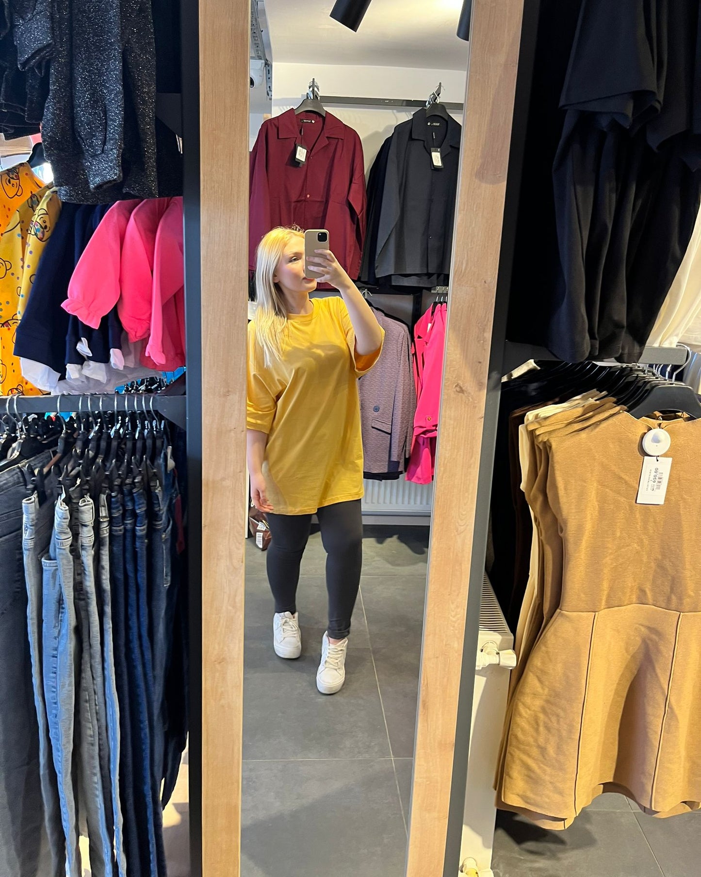 #sarışört #oversize #tshirt #streetwear #unisex #rahatstil #trend #yazlık #kombin #stil