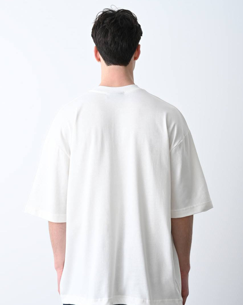 #oversize #beyaz #unisex #nakışlı #basic #streetwear #tshirt #trend #rahatstil #kombin