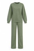 Bisiklet Yaka Sweatshirt ve Düz Paça Pantolon Kadın İkili Takım