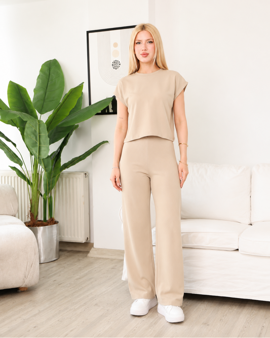 #bejtakım #modalkumaş #ikilitakım #oversizetakım #kadıntakım #rahatgiyim #minimalstil #kadınmoda #fashion #trend