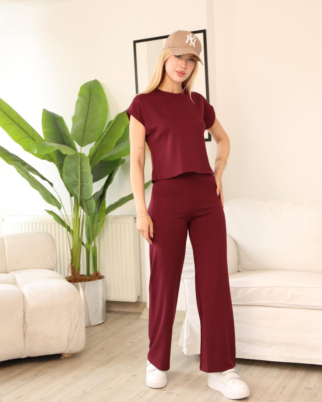#bordotakım #modalkumaş #ikilitakım #oversizetakım #kadıntakım #rahatgiyim #yazlıkstil #kadınmoda #fashion #trend