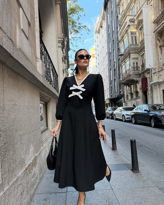 #siyahelbise #balonkol #kurdeledetaylı #poliviskon #kadınelbise #şıkelbise #kadınmoda #fashion #trend #stil