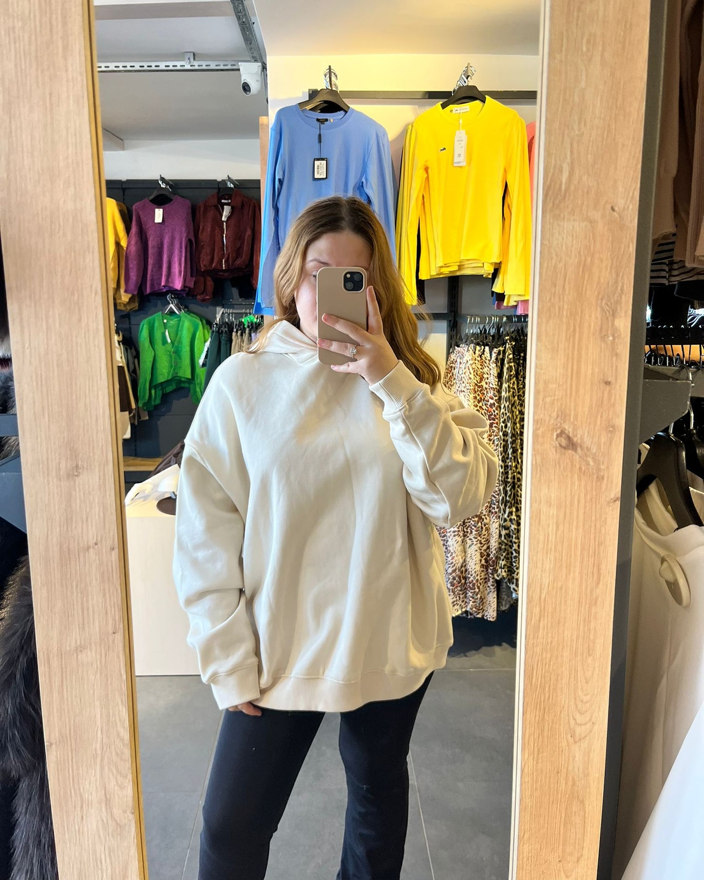 Taş Renk Oversize Şardonlu Kapşonlu Sweatshirt