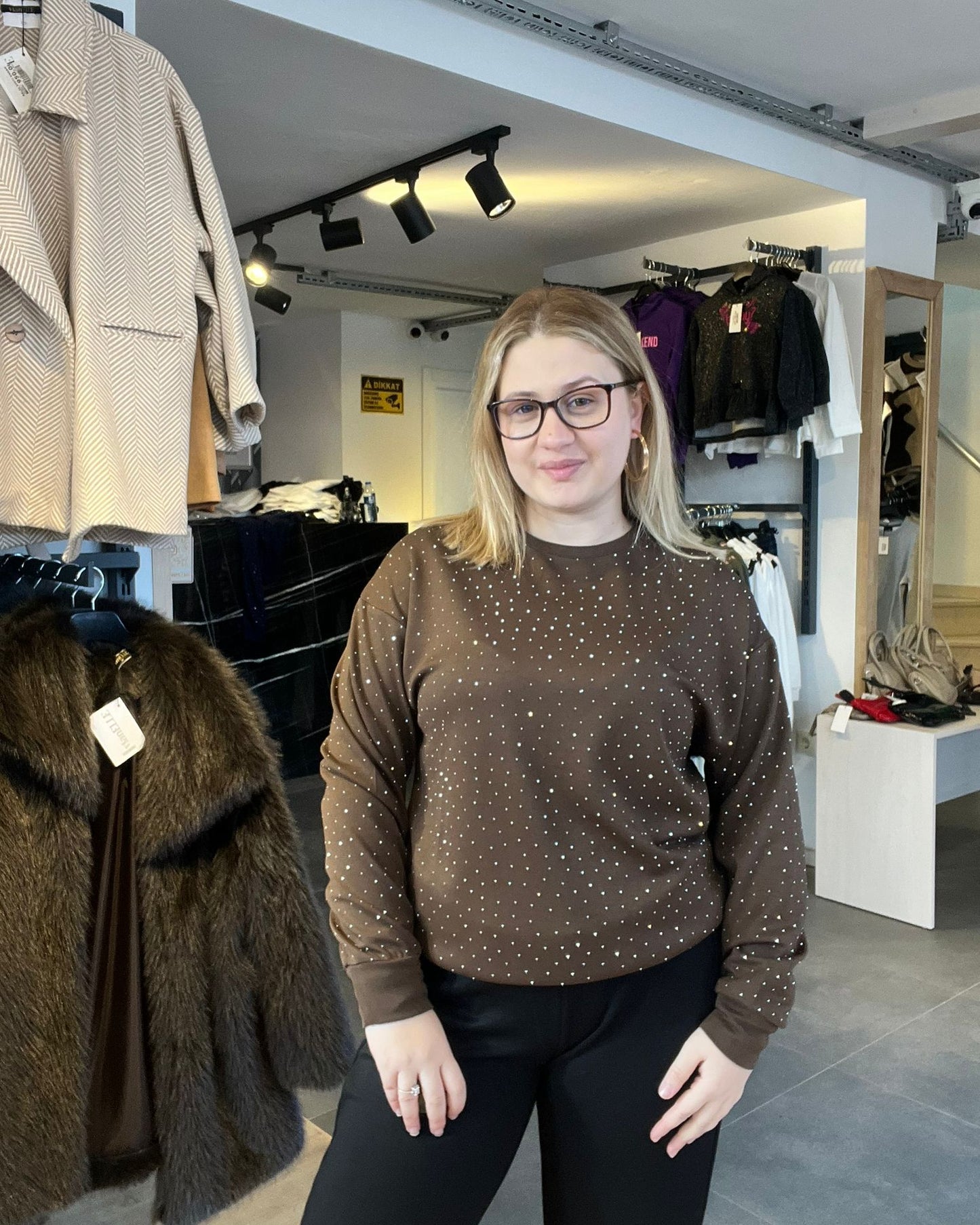 Modal Kumaş Taşlı Tunik – Acı Kahve