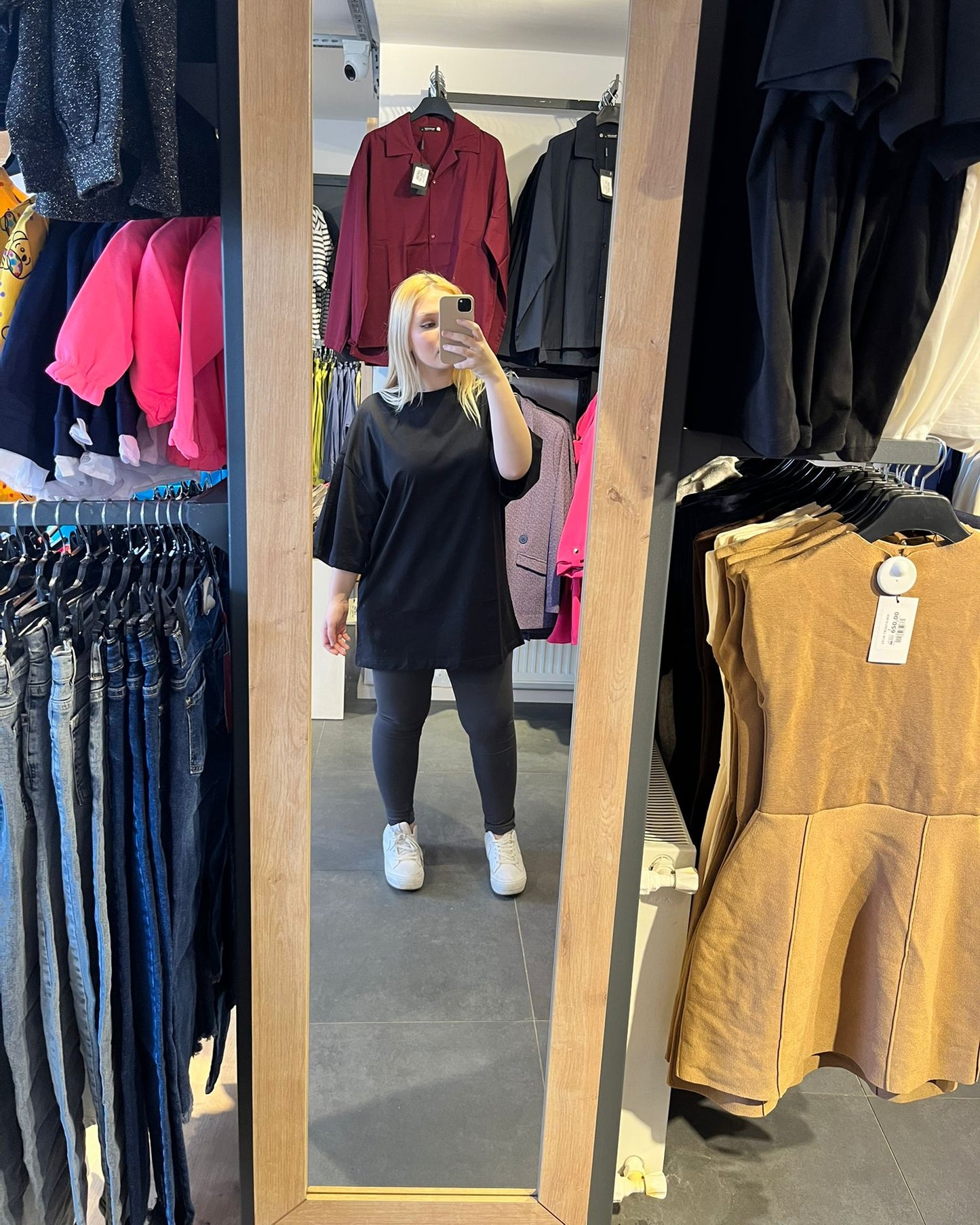 #siyah #oversize #tshirt #basic #streetwear #unisex #rahatstil #trend #kombin #stil