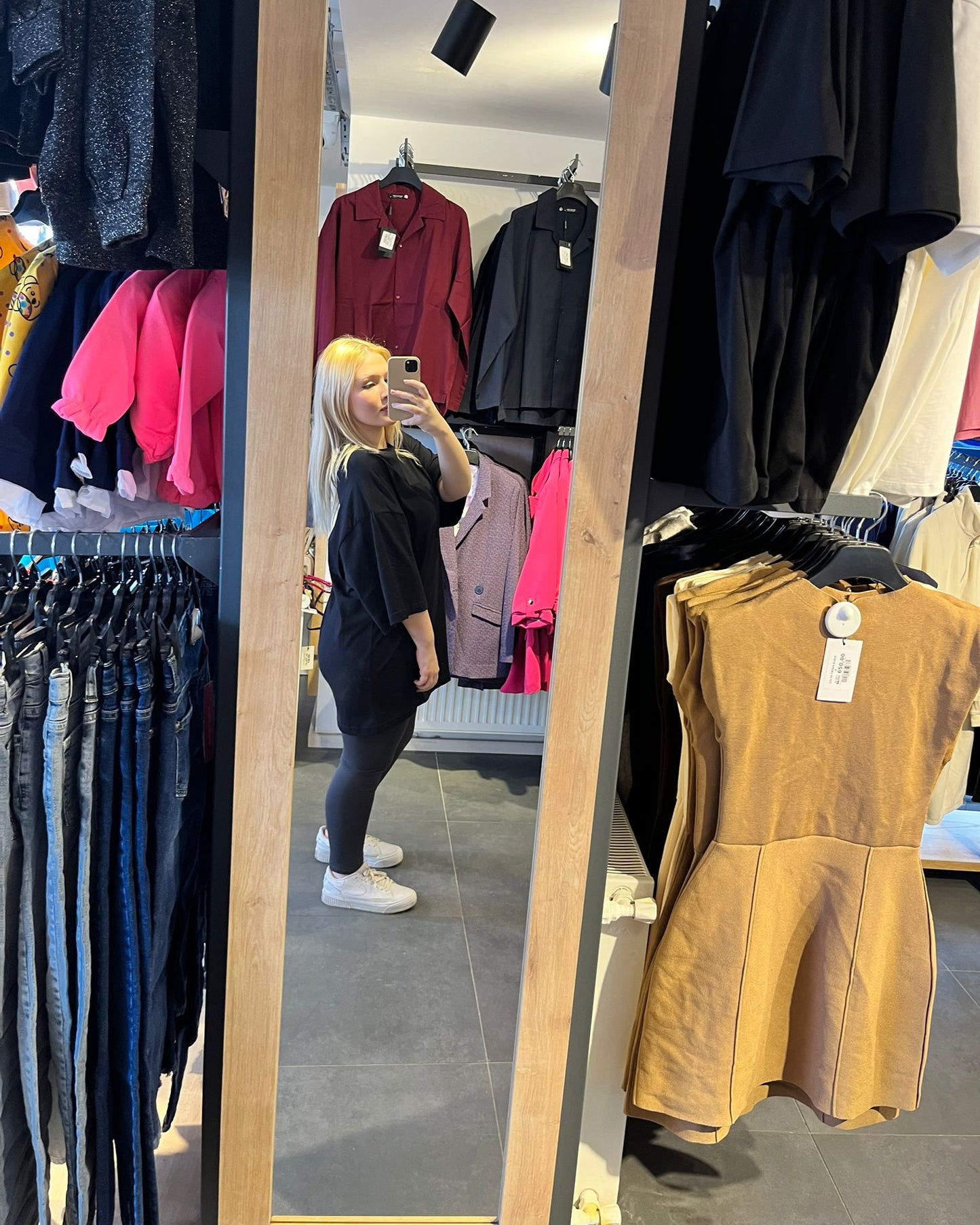 #siyah #oversize #tshirt #basic #streetwear #unisex #rahatstil #trend #kombin #stil