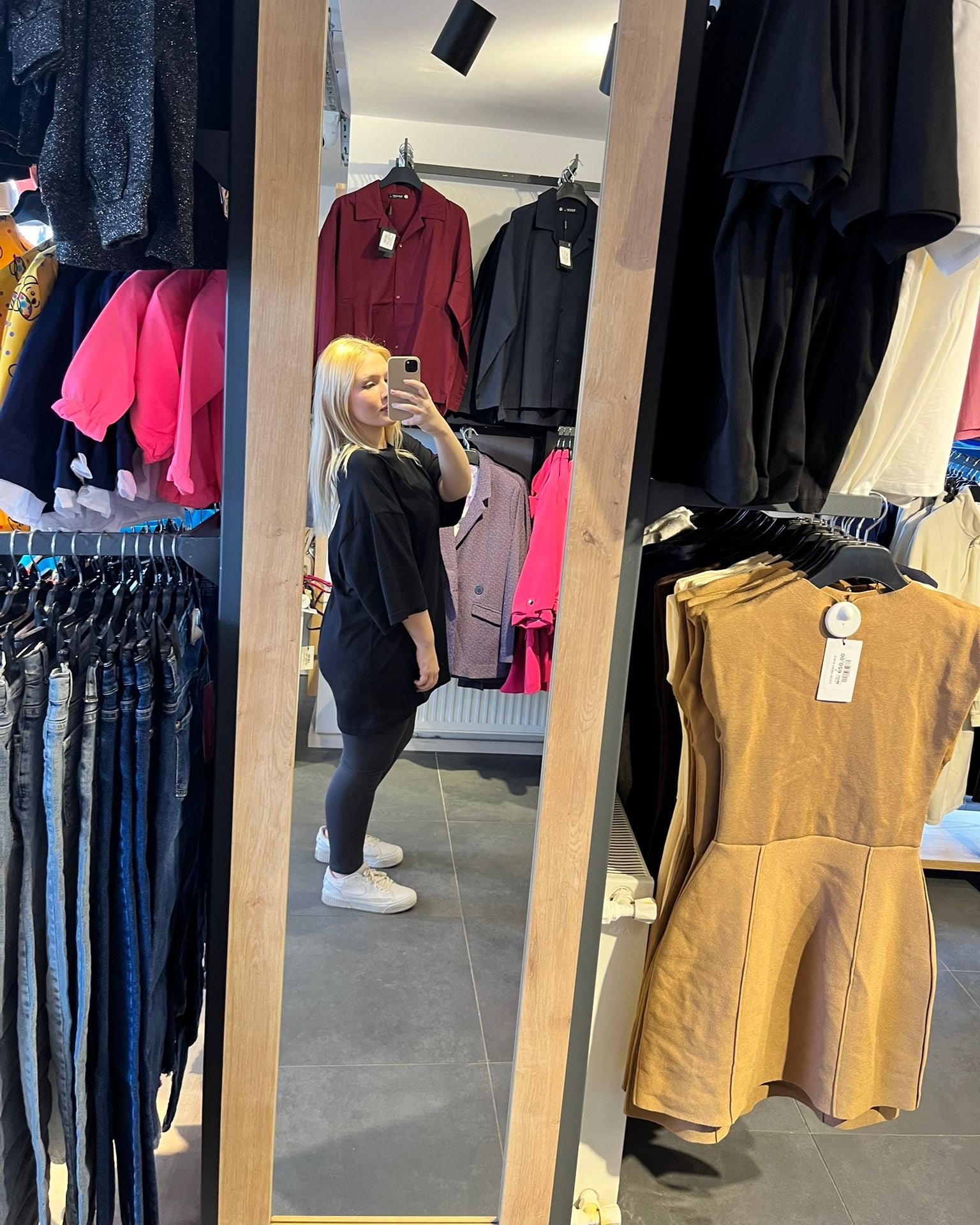 #siyah #oversize #tshirt #basic #streetwear #unisex #rahatstil #trend #kombin #stil