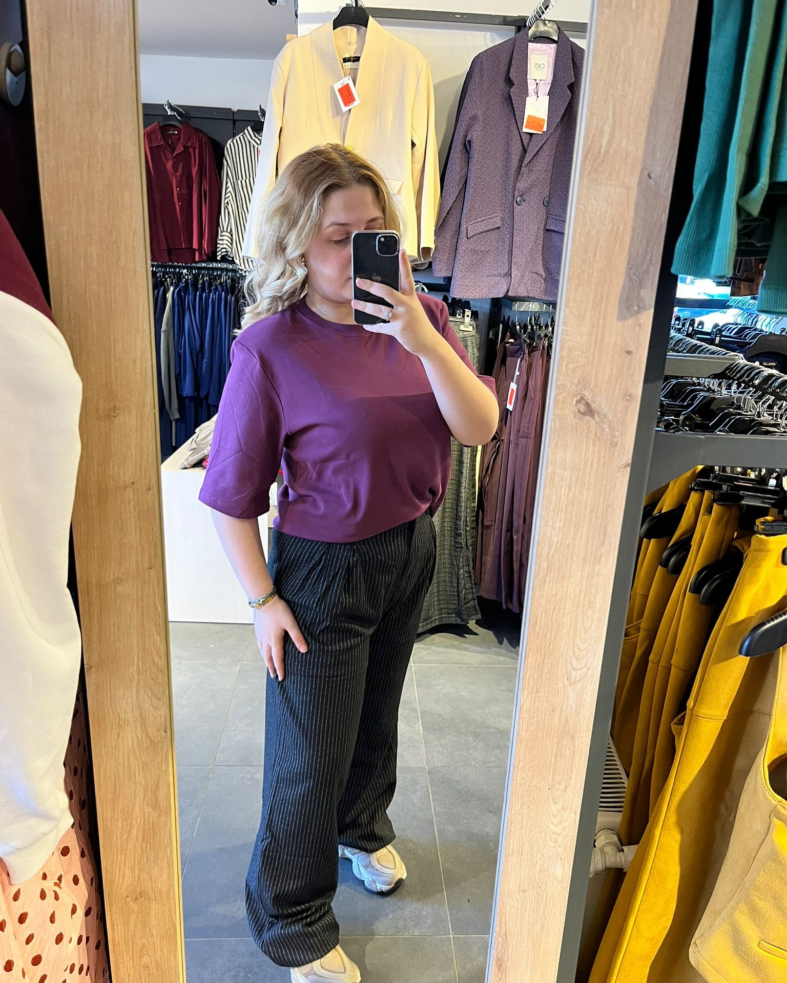 #palazzo #pantolon #siyahpantolon #çizgilipantolon #kadınmoda #şıkkombin #ofisstil #trend #stil #kombin