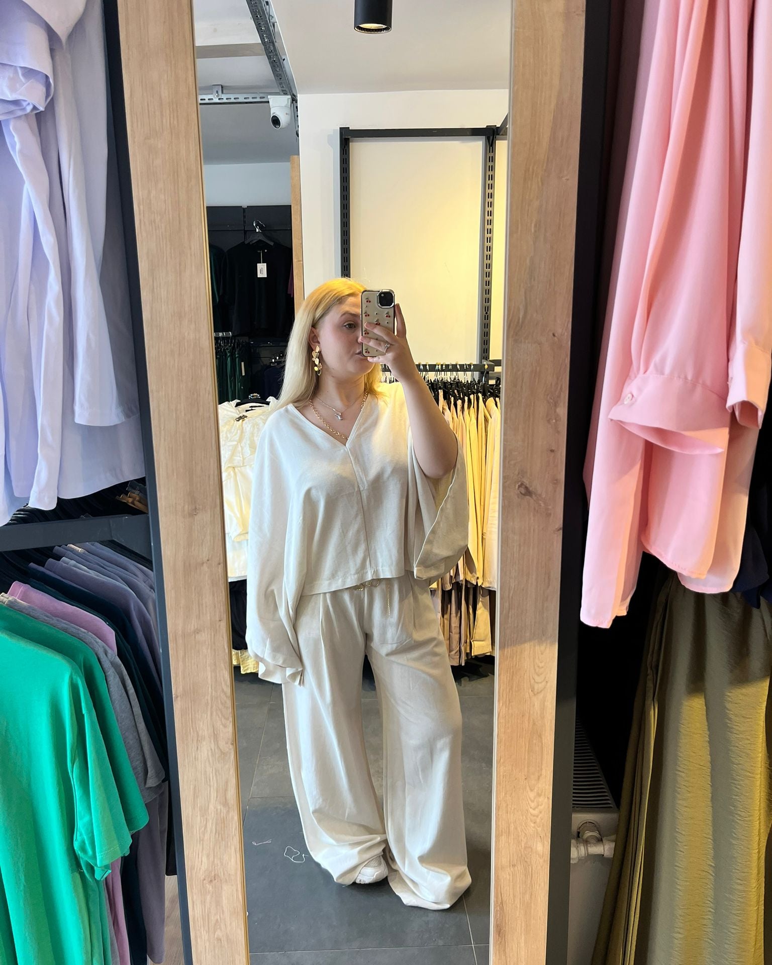 #krem #keten #takım #panço #kadınmoda #minimalstil #şıkkombin #trend #yazlıkstil #fashion