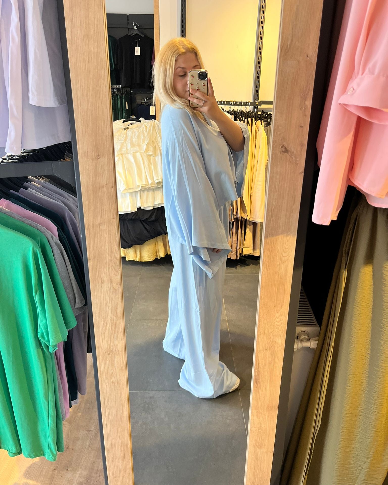 #açıkmavi #keten #takım #panço #kadınmoda #yazlıkstil #şıkkombin #trend #stil #fashion