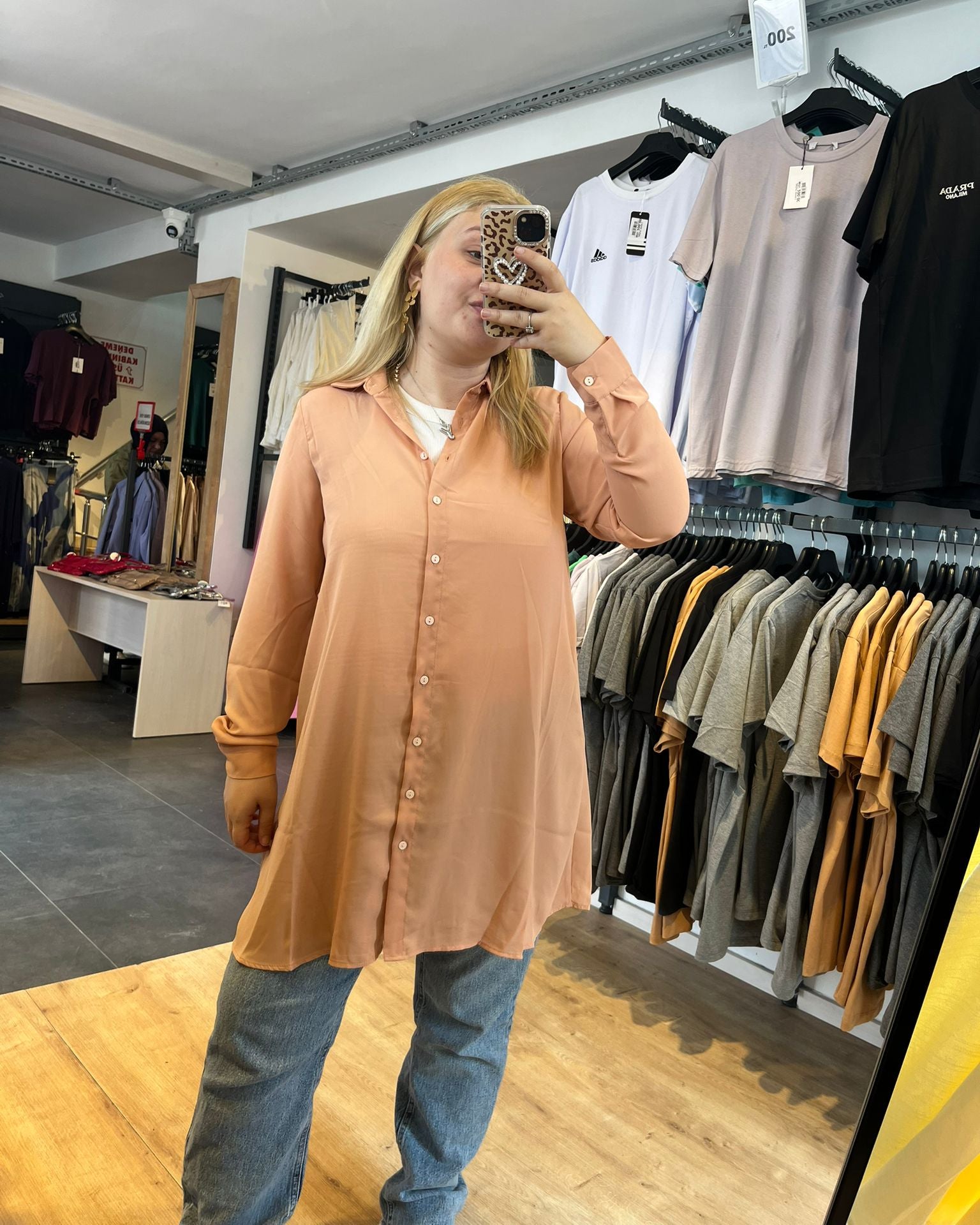 #somon #saten #tunik #gömlek #kadınmoda #şıkkombin #zarifstil #trend #fashion #stil