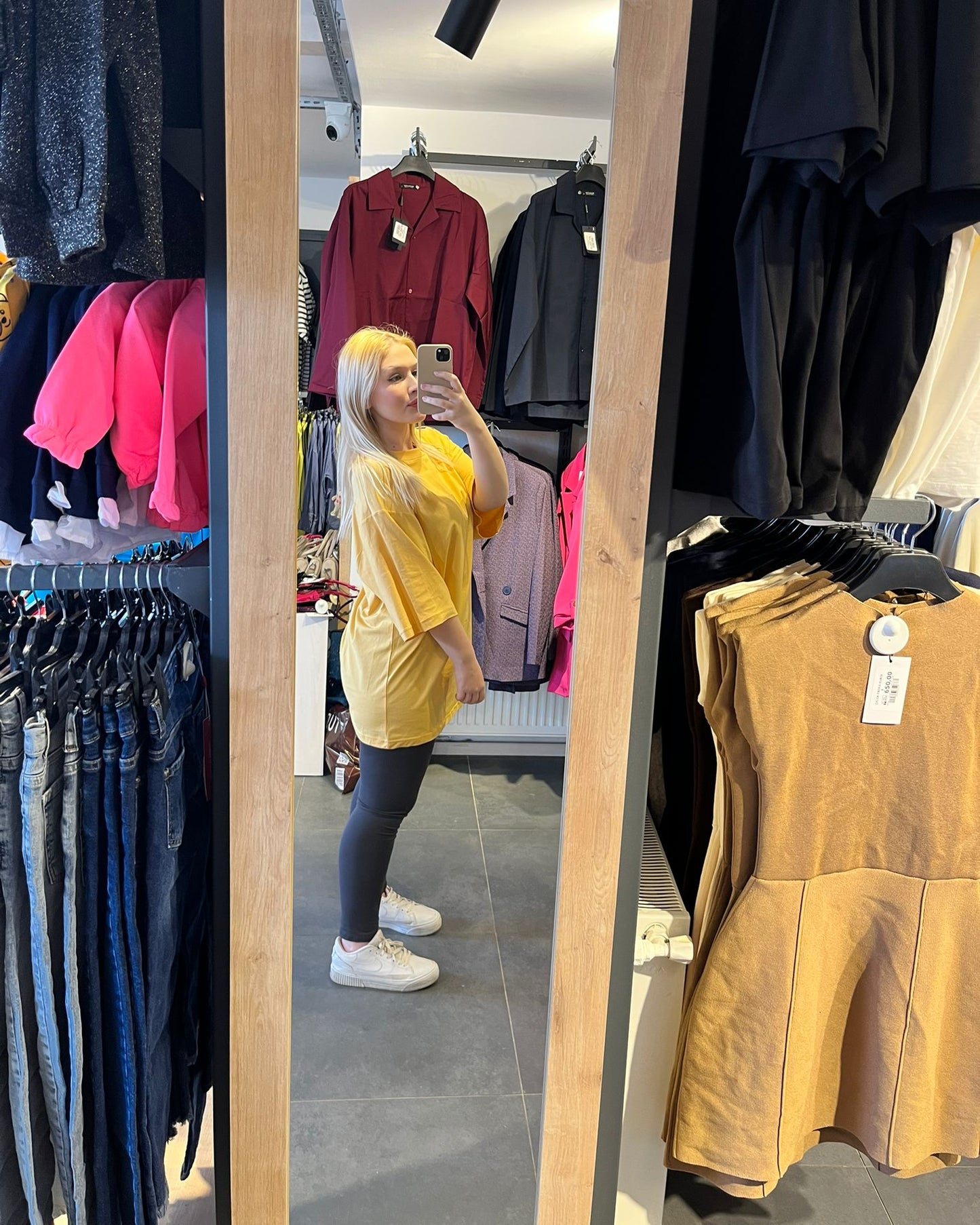 #sarışört #oversize #tshirt #streetwear #unisex #rahatstil #trend #yazlık #kombin #stil