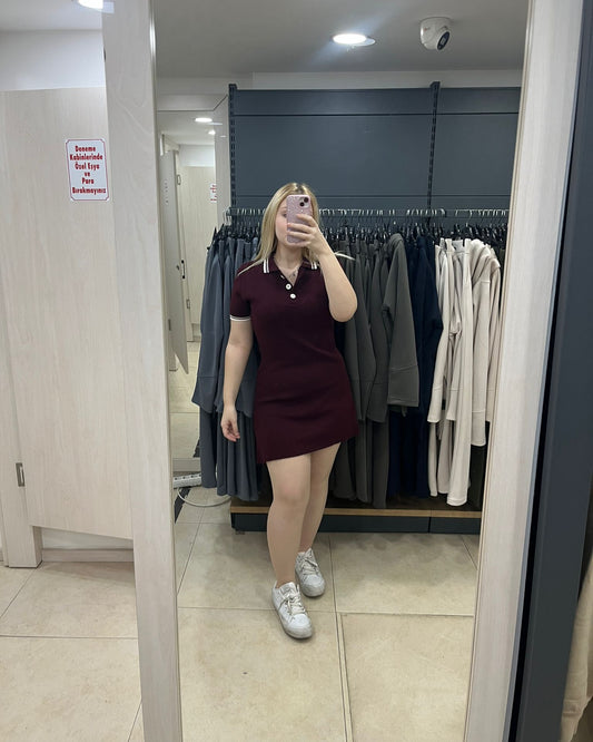 #bordo #elbise #kolejyaka #kadınmoda #sporşık #günlükkombin #trend #stil #rahatgiyim #kombin