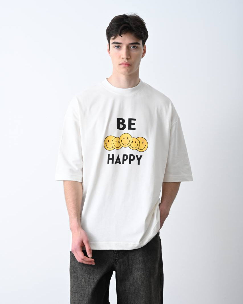 #oversize #beyaz #unisex #nakışlı #basic #streetwear #tshirt #trend #rahatstil #kombin