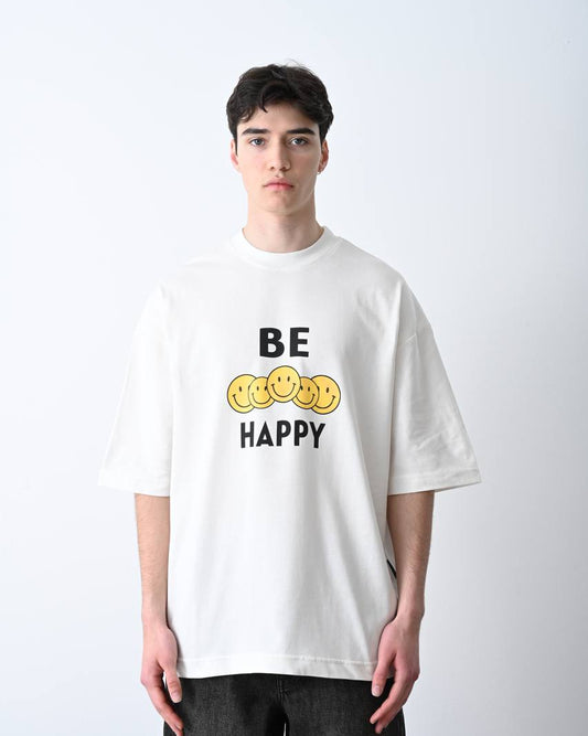 #oversize #beyaz #unisex #nakışlı #basic #streetwear #tshirt #trend #rahatstil #kombin