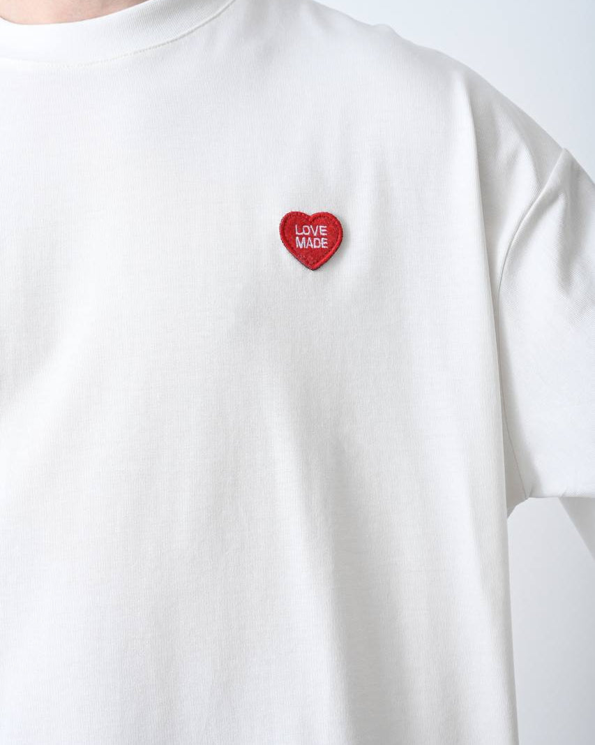#oversize #beyaz #kalp #heart #unisex #nakışlı #minimal #streetwear #tshirt #trendstil