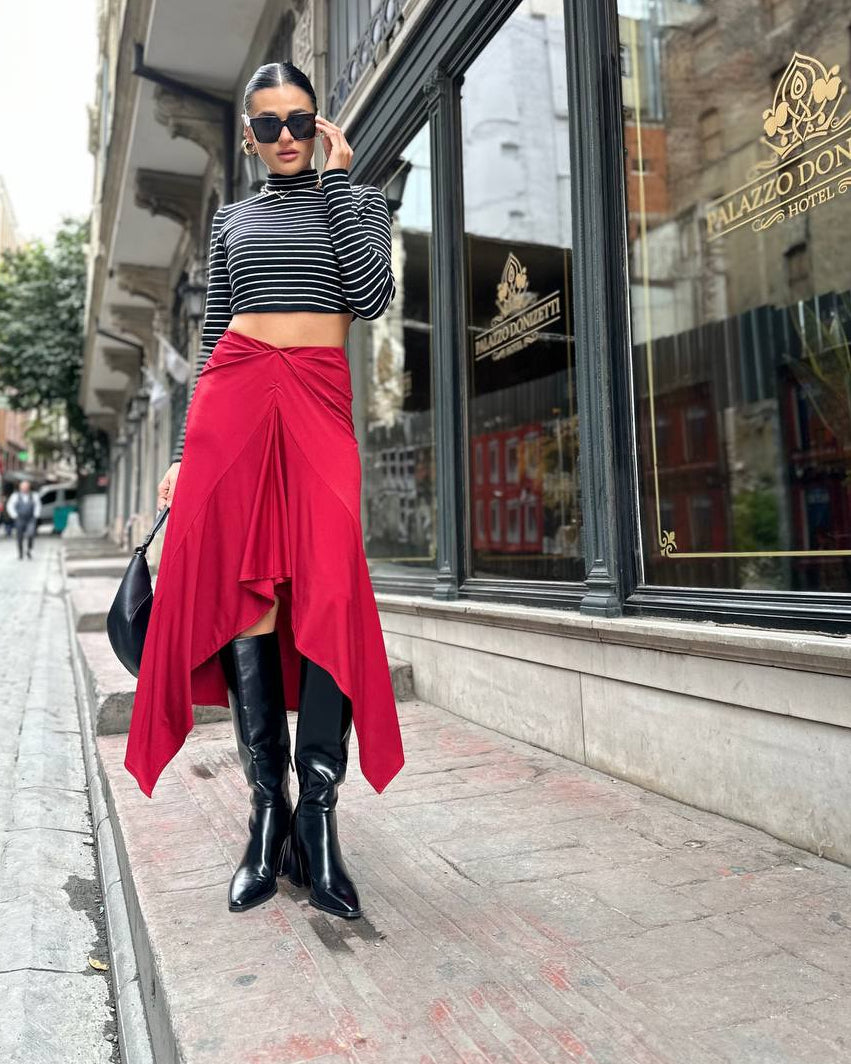Bordo Fırfır Detaylı Kadın Etek